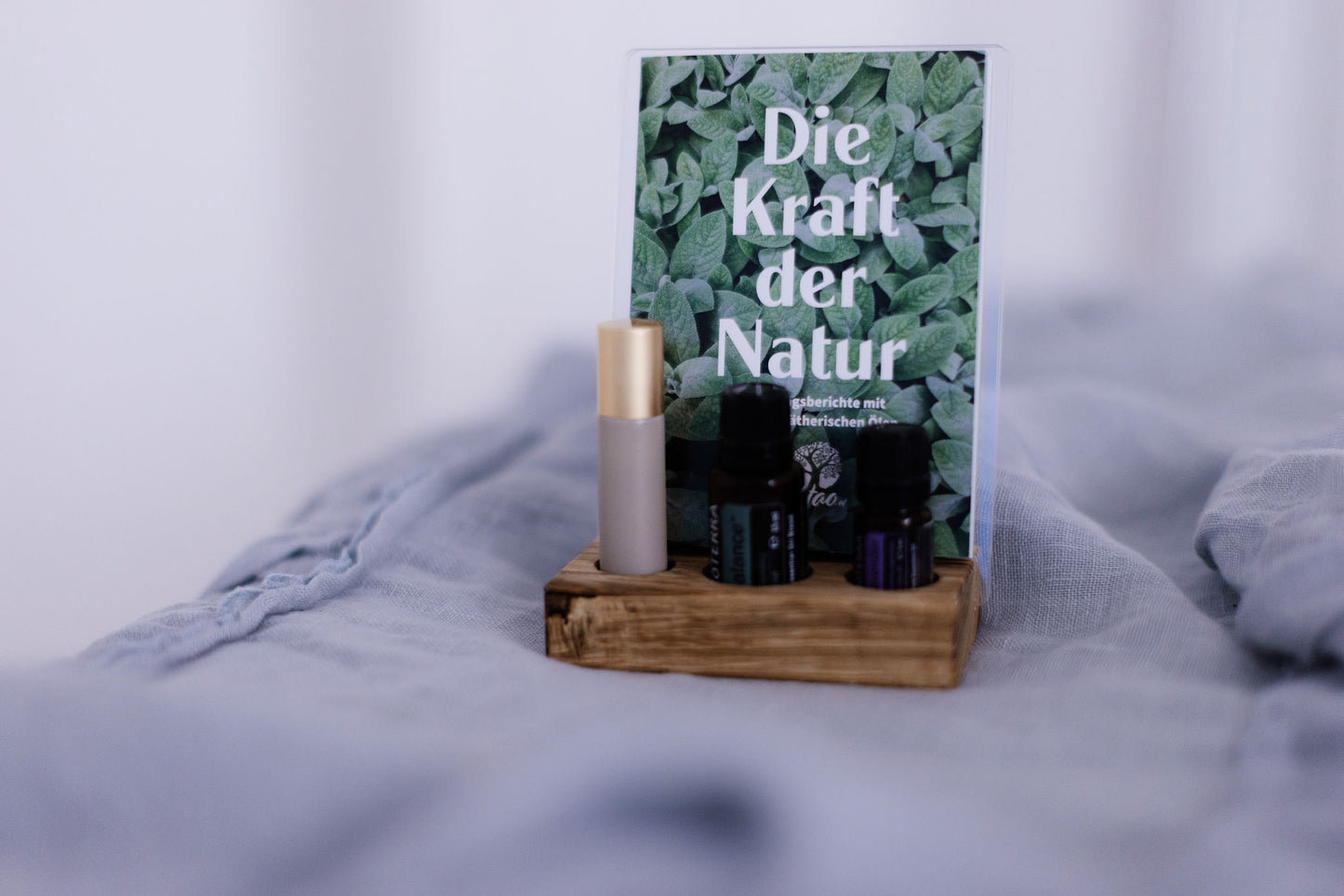Tribüne Öle Regal Aufbewahrung | Aufsteller für Ätherische Öle | Ölständer | Ätherische Öle Aufbewahrung  | Holz Eiche | personalisierbar