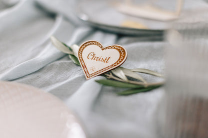 Personalisierte Platzkarten für Hochzeiten - Einzigartige Gastgeschenke mit Namen | personalisierbar