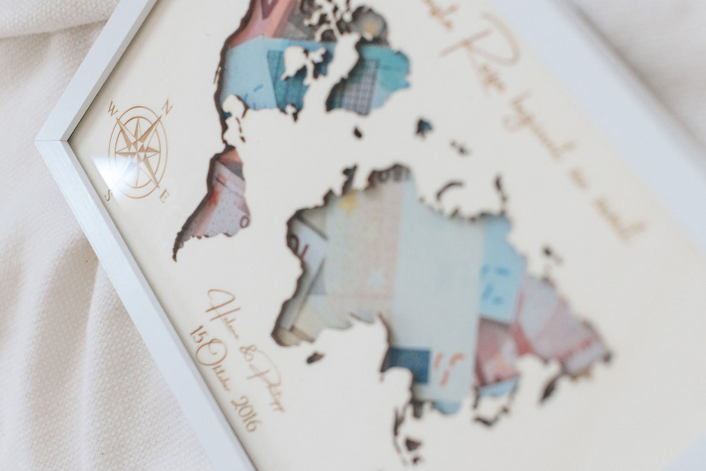 Hochzeitsgeschenk für reiselustige Paare - Personalisierte Weltkarte | personalisierbar