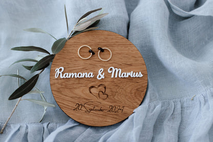 Eichenholz Ringkissen 3D - Hochwertiges Ringbrett für Deine Hochzeit | personalisierbar