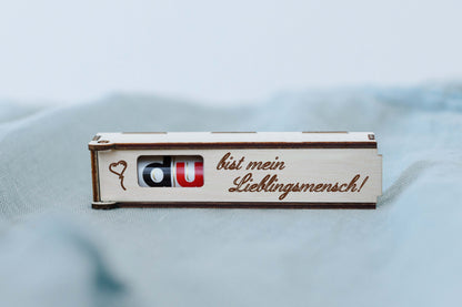 Personalisierte Duplo-Geschenkverpackung mit Gravur – Liebevolle Sprüche für besondere Anlässe |