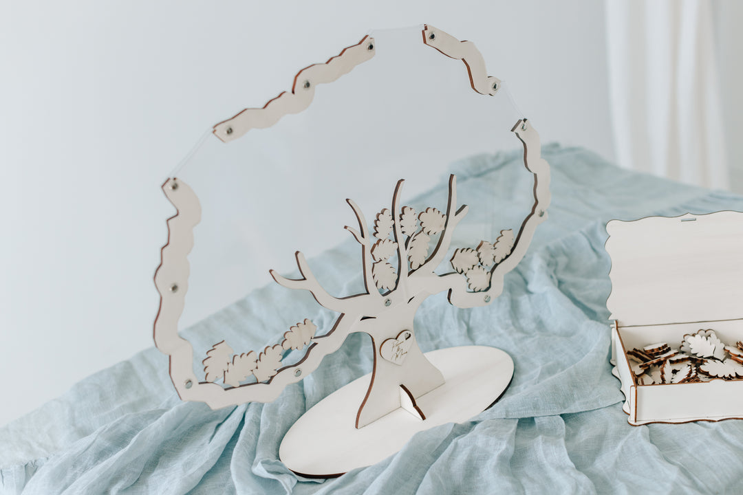 Gästebuch Baum transparent Natur befüllt Holzblätter schwebend – handgefertigt Bayern