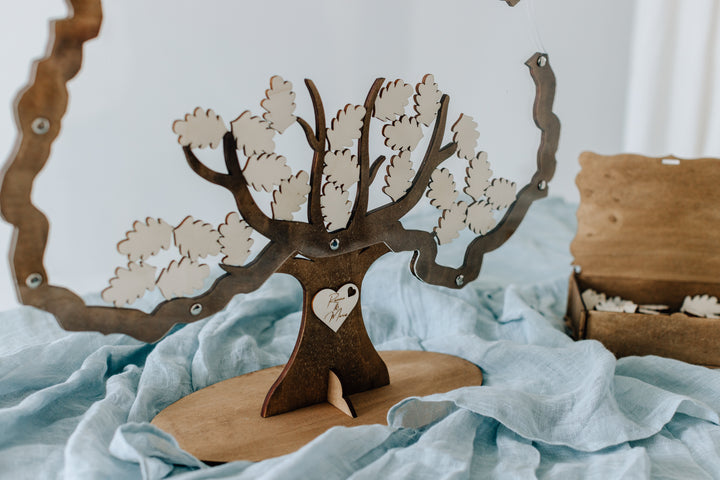 Handgefertigtes Gästebuch Hochzeit Baum transparent Rustikal – Acryl personalisiert mit Namen, handgefertigt Bayern