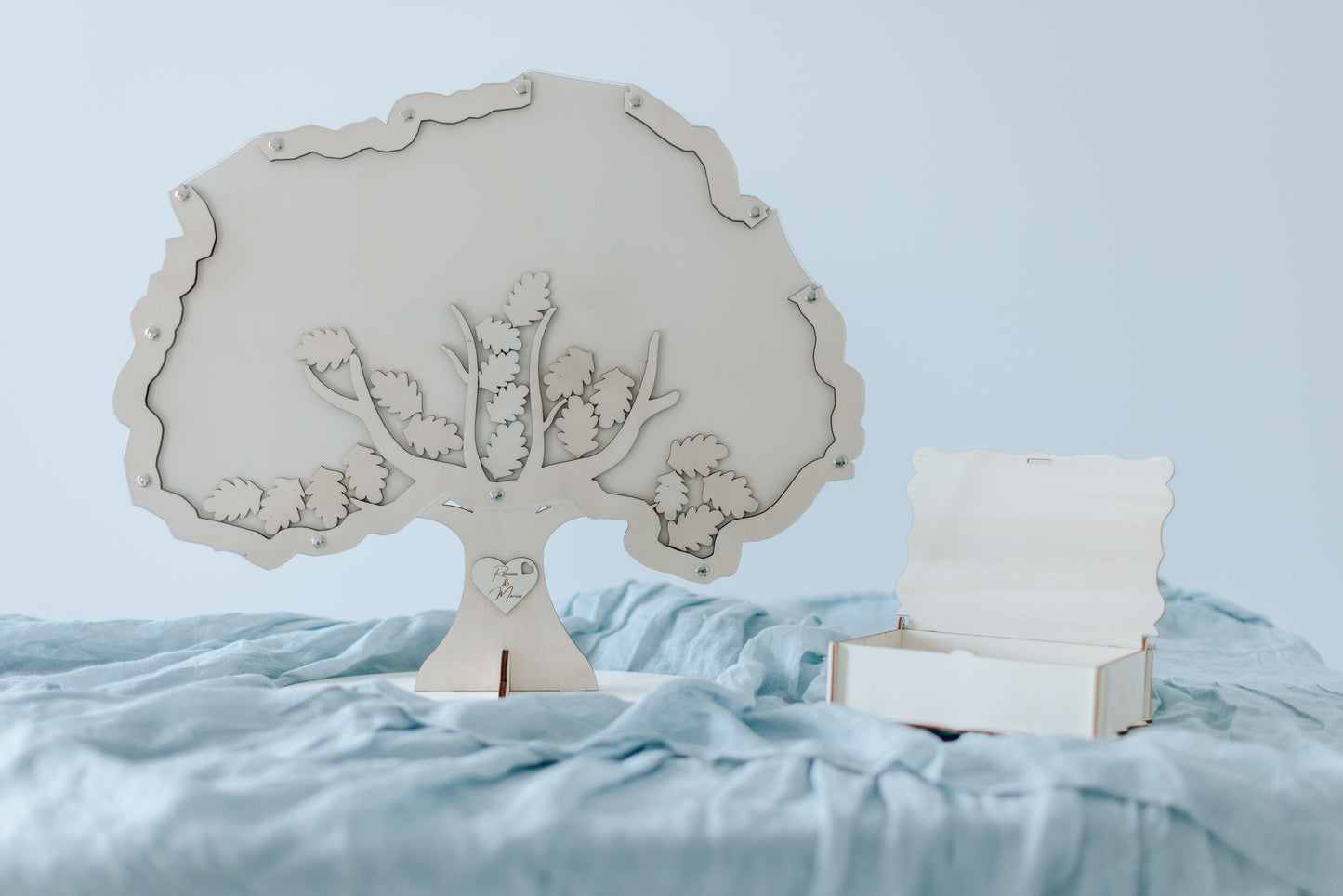Handgefertigtes Gästebuch Hochzeit Baum Natur – Pappelsperrholz naturbelassen personalisiert mit Namen, handgefertigt Bayern