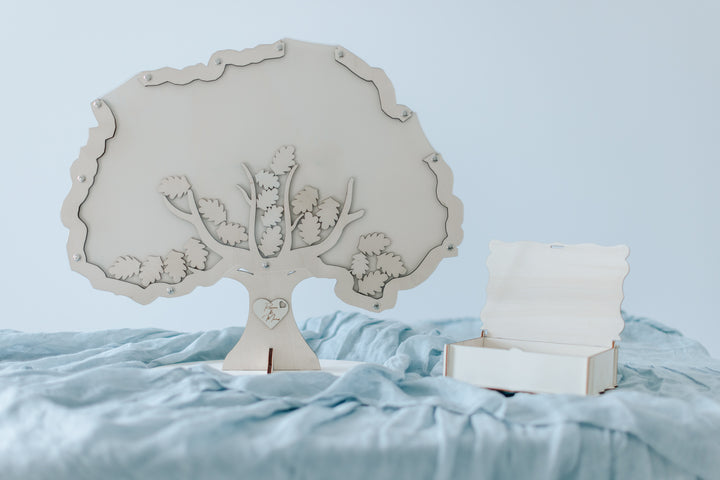 Handgefertigtes Gästebuch Hochzeit Baum Natur – Pappelsperrholz naturbelassen personalisiert mit Namen, handgefertigt Bayern