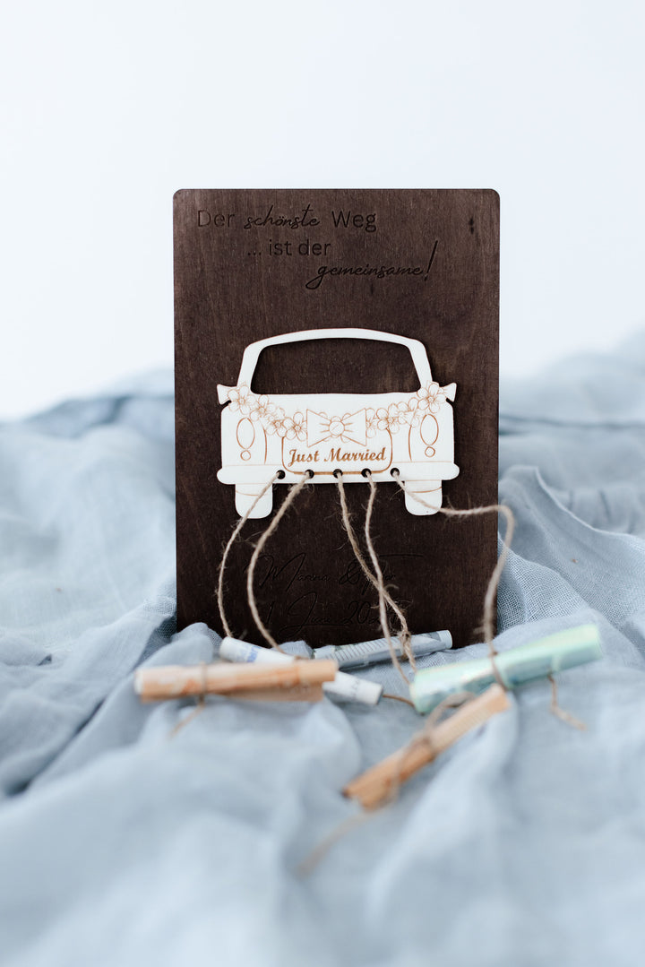 Personalisiertes Geldgeschenk Hochzeit Just Married Auto 3D – aus Holz mit Namen und Datum, handgefertigt in Bayern