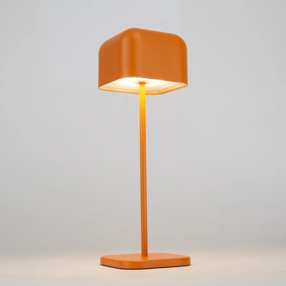 Kabellose Tischlampe Cabo Matt Orange von unten leuchtend – warmweißes Licht 240 Lumen