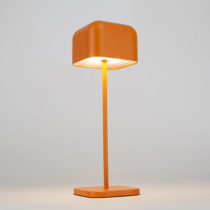 Kabellose Tischlampe Cabo Matt Orange von unten leuchtend – warmweißes Licht 240 Lumen