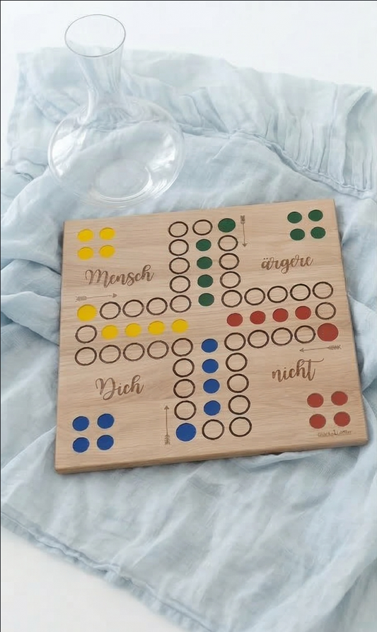 Mensch ärgere Dich nicht aus Eiche Massiv – handgefertigtes Holzspiel